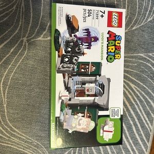 New in sealed box - Lego Super Mario Luigi’s Mansion Entryway Expansion Set